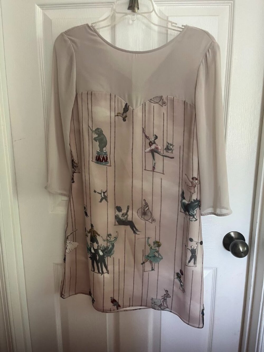 Ted Baker Beige Circus Print With Beading Dress Size 6